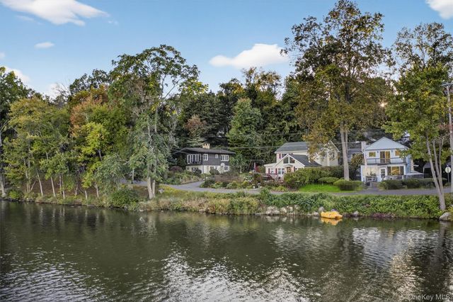 97 W Lakeshore Drive, Carmel, NY 10512