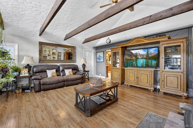 97 W Lakeshore Drive, Carmel, NY 10512