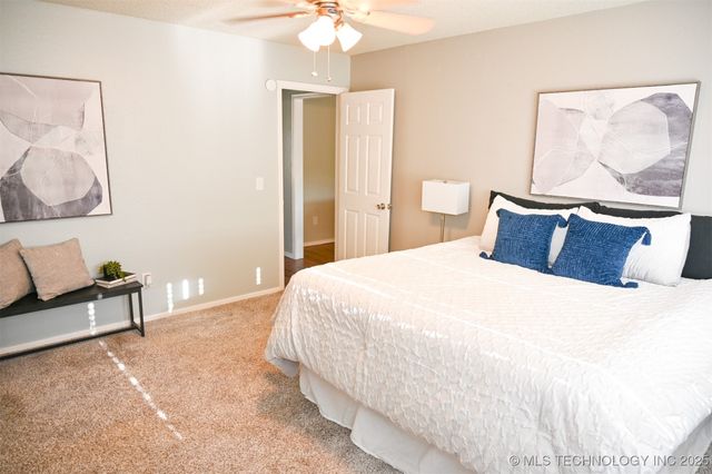 2303 N Dogwood Street, Owasso, OK 74055