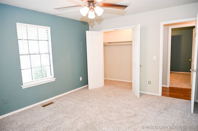 2303 N Dogwood Street, Owasso, OK 74055