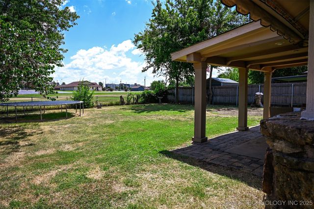 2303 N Dogwood Street, Owasso, OK 74055