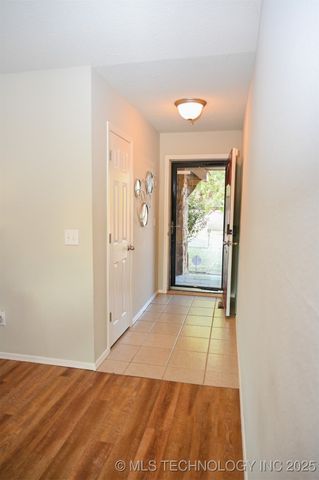 2303 N Dogwood Street, Owasso, OK 74055