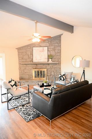 2303 N Dogwood Street, Owasso, OK 74055