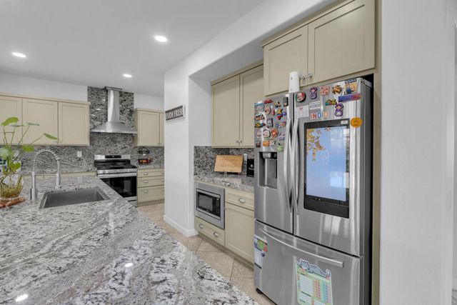 82540 Lordsburg Drive, Indio, CA 92203