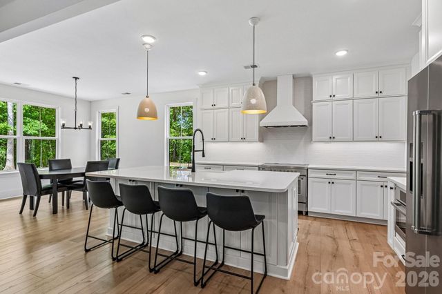 8049 Catawba cove Drive, Belmont, NC 28012