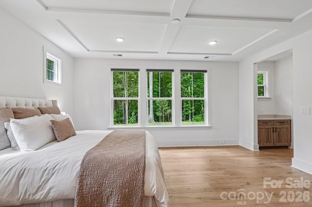 8049 Catawba cove Drive, Belmont, NC 28012