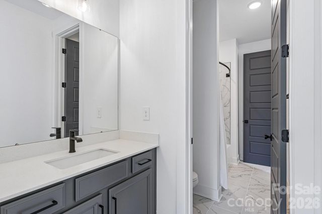 8049 Catawba cove Drive, Belmont, NC 28012