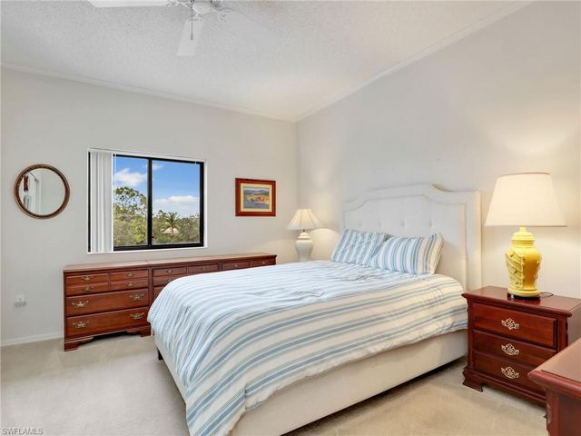 900 Arbor Lake DR 301, Naples, FL 34110