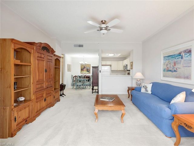 900 Arbor Lake DR 301, Naples, FL 34110