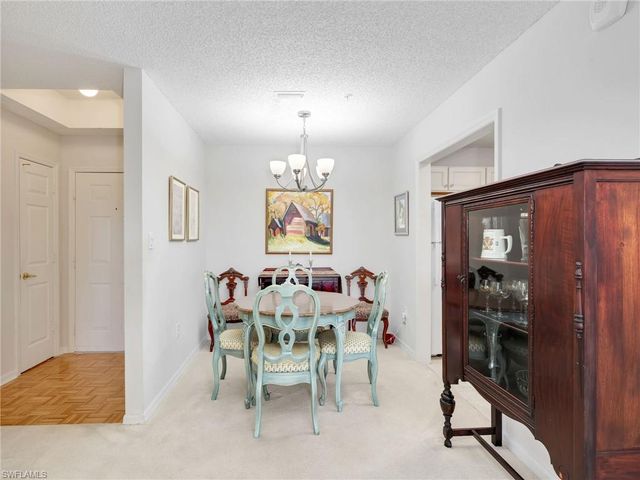 900 Arbor Lake DR 301, Naples, FL 34110