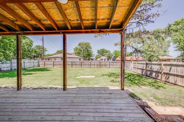 10185 E 22nd Place, Tulsa, OK 74129