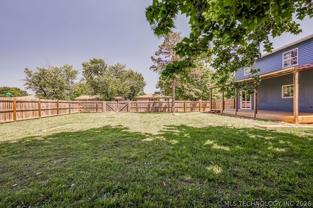 10185 E 22nd Place, Tulsa, OK 74129
