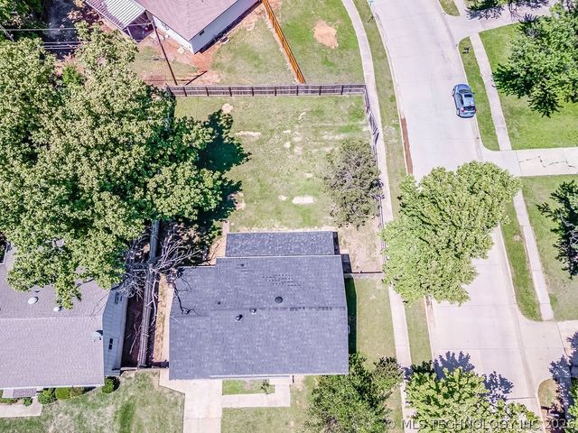 10185 E 22nd Place, Tulsa, OK 74129