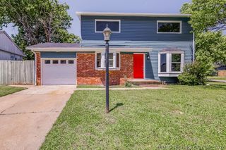 10185 E 22nd Place, Tulsa, OK 74129
