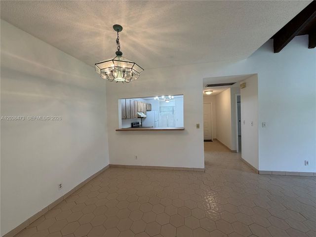 1540 NW 93rd Ave 296, Pembroke Pines, FL 33024