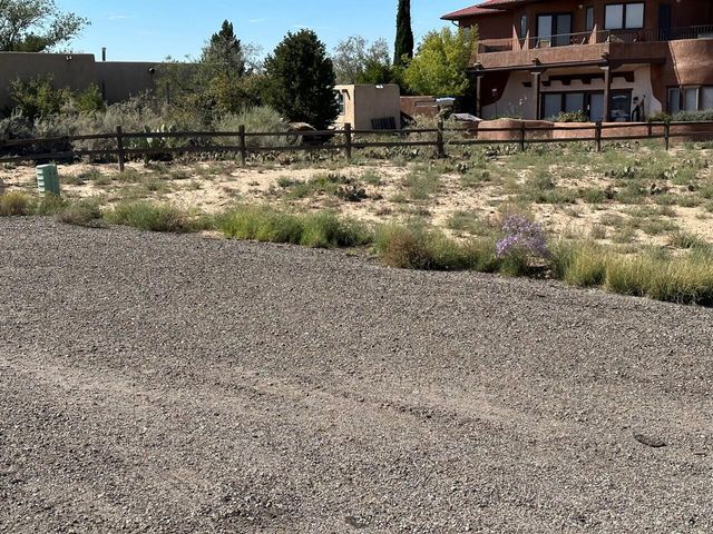 Ward Drive NW, Albuquerque, NM 87120