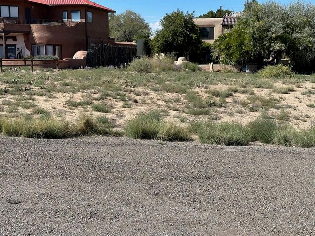 Ward Drive NW, Albuquerque, NM 87120