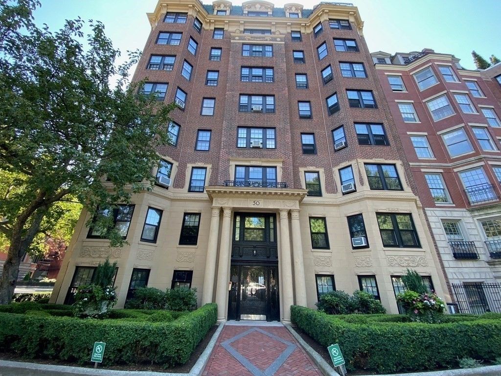 50 Commonwealth Ave 305, Boston, MA 02116