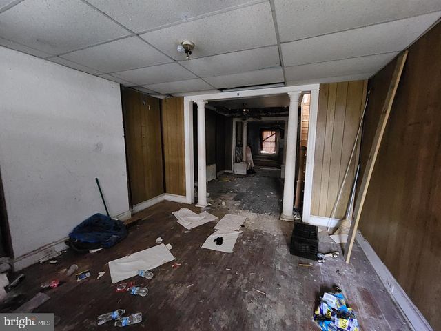 2727 W FAIRMOUNT AVE, Baltimore, MD 21223