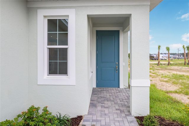 570 HAMMOCK OAKS BOULEVARD, Lady Lake, FL 32159