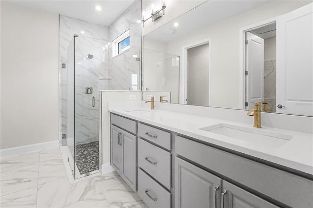 570 HAMMOCK OAKS BOULEVARD, Lady Lake, FL 32159