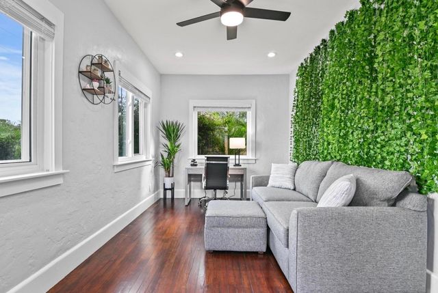 424 Malverne Road, West Palm Beach, FL 33405