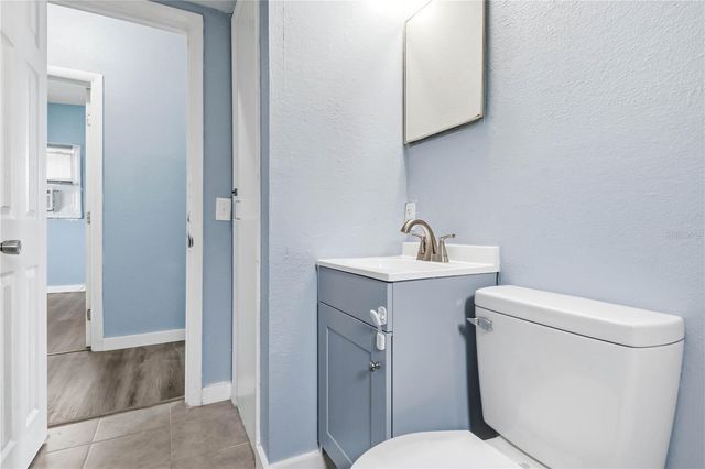 3305 OAKLEY AVENUE, St Petersburg, FL 33712
