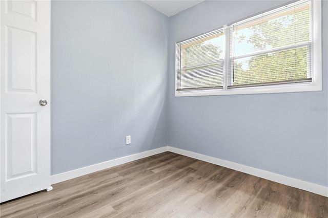 3305 OAKLEY AVENUE, St Petersburg, FL 33712
