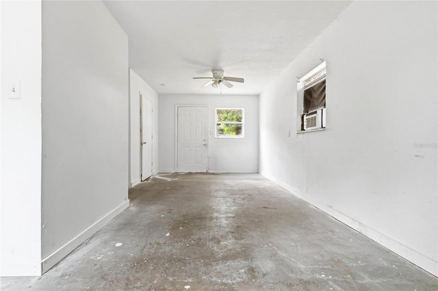 3305 OAKLEY AVENUE, St Petersburg, FL 33712
