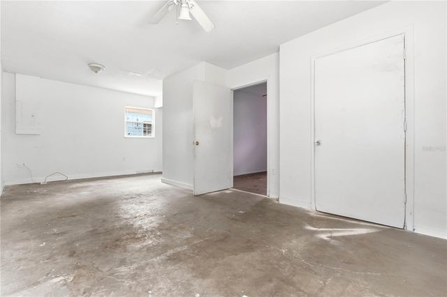 3305 OAKLEY AVENUE, St Petersburg, FL 33712