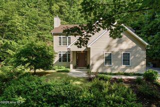 192 Kaiulani Lane, Andrews, NC 28901