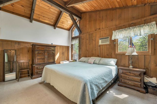 136 Liberty Lane, Freedom, NH 03836