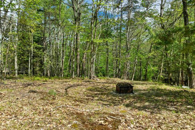 136 Liberty Lane, Freedom, NH 03836