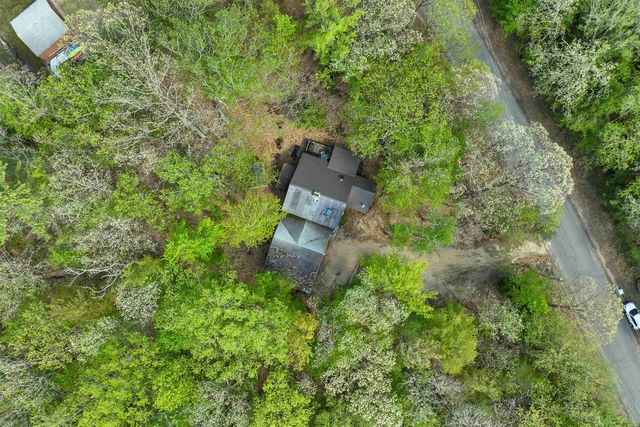 136 Liberty Lane, Freedom, NH 03836