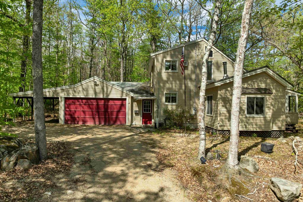 136 Liberty Lane, Freedom, NH 03836
