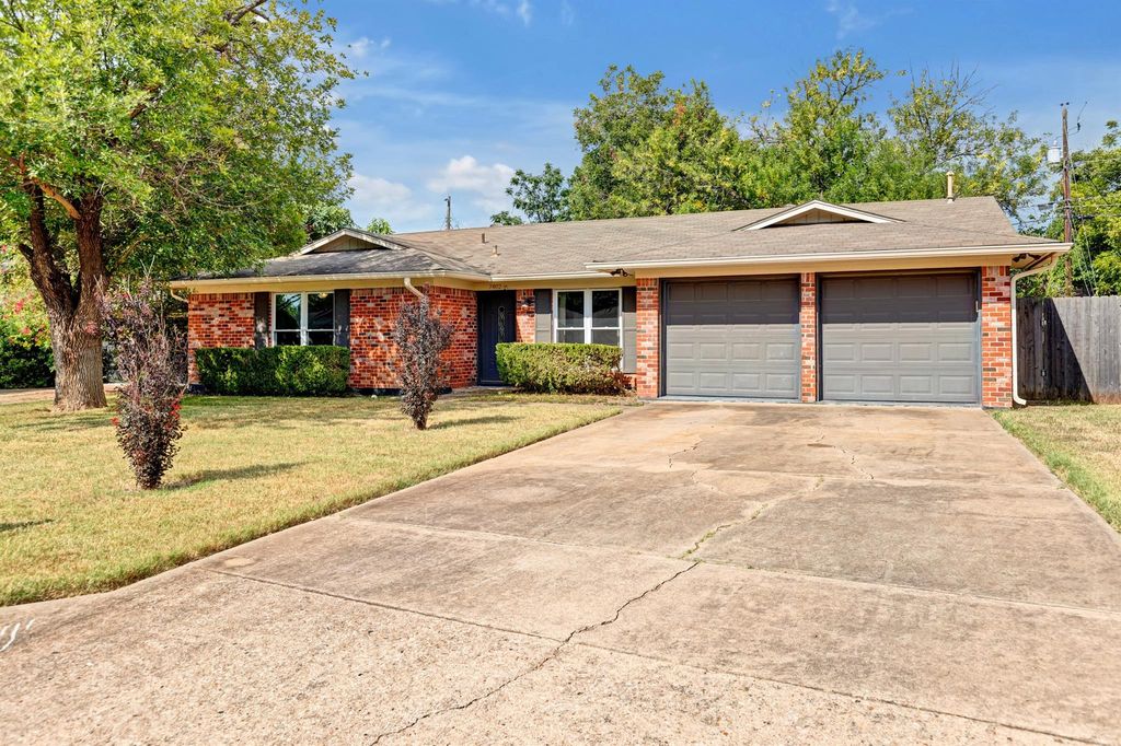7402 Bucknell DR, Austin, TX 78723