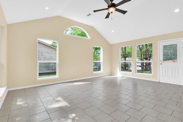 146 Bob White Road, Denison, TX 75020