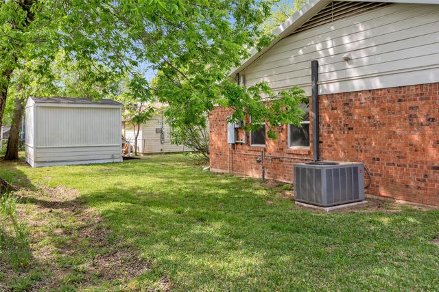 146 Bob White Road, Denison, TX 75020