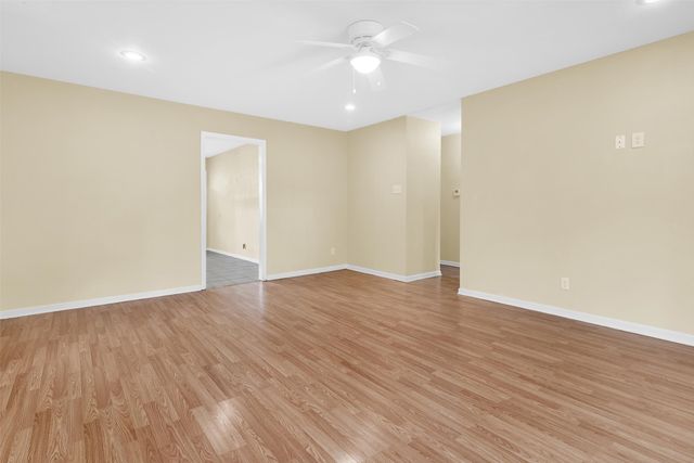 146 Bob White Road, Denison, TX 75020