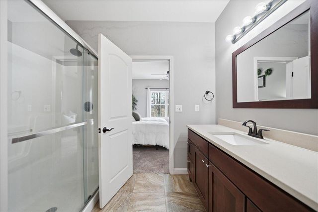 615 Hatch Lake Parkway, Valparaiso, IN 46385