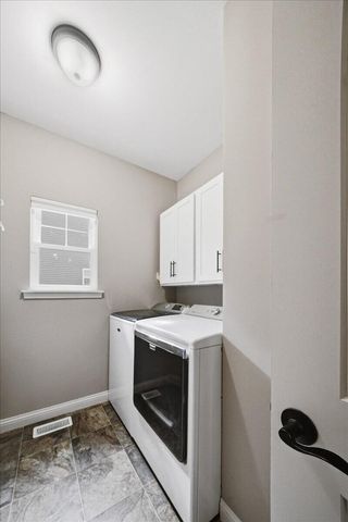 615 Hatch Lake Parkway, Valparaiso, IN 46385