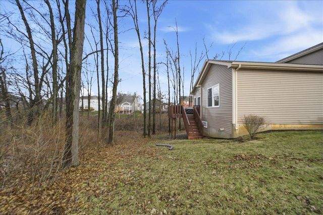 615 Hatch Lake Parkway, Valparaiso, IN 46385