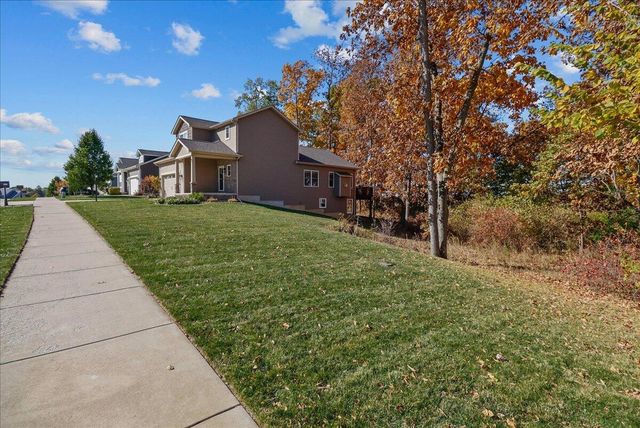 615 Hatch Lake Parkway, Valparaiso, IN 46385