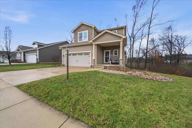 615 Hatch Lake Parkway, Valparaiso, IN 46385