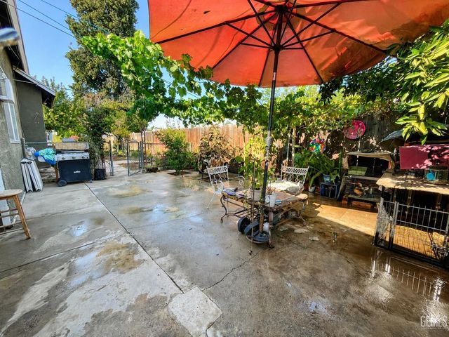 515 Wilson Avenue, Bakersfield, CA 93308