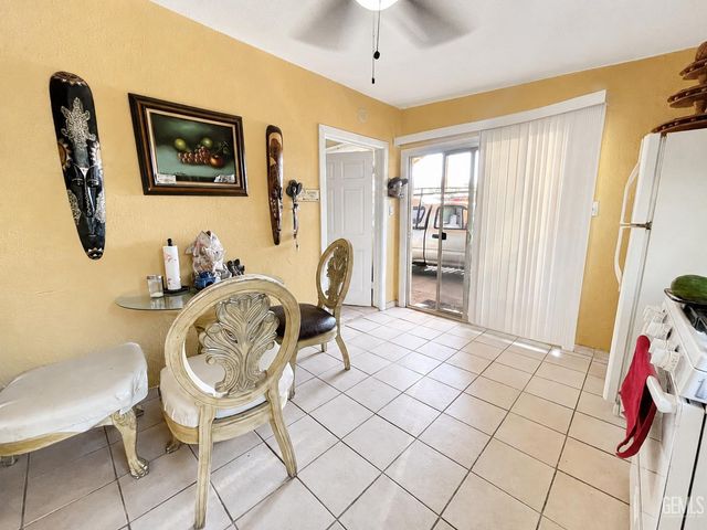 515 Wilson Avenue, Bakersfield, CA 93308
