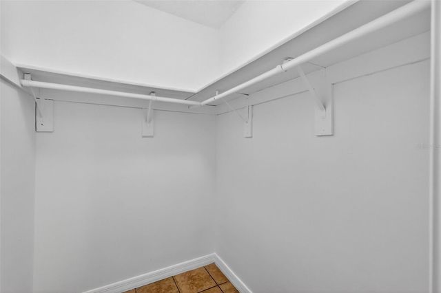 300 CRICKET HOLLOW LANE, Eustis, FL 32726