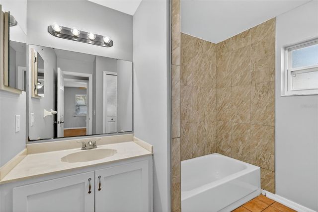 300 CRICKET HOLLOW LANE, Eustis, FL 32726