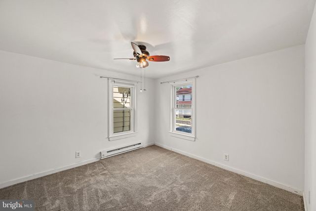 80 MAIN ST, Yorkana, PA 17406