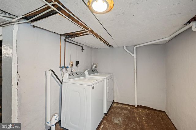 80 MAIN ST, Yorkana, PA 17406